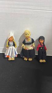 lot 1016 image: Lot of 3 Dressed Dolls with Folk Costumes