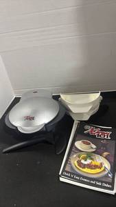 lot 1056 image: GT Xpress 101 Electric Grill with Recipe Book