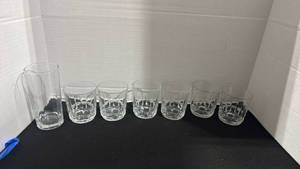 lot 1069 image: Glass Drinkware Set 7-Piece