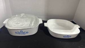 lot 1074 image: Corning Ware Blue Cornflower Baking Dishes 2-Piece Set