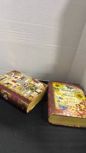 lot 1093 image: Decorative storage books