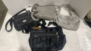 lot 1239 image: Ladies shoulder and crossbody bags