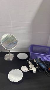 lot 1365 image: Mixed Personal Care Lot Vanity Mirror Shavers Mirrors Organizer Basket
