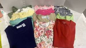 lot 1613 image: Ladies short sleeve tees Petite XL