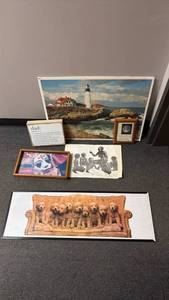 lot 1704 image: Wall decor