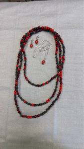 lot 1801 image: Jewelry
