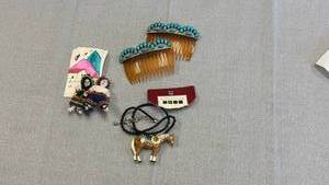 lot 1808 image: The Trail of Painted Ponies pin  necklace and more