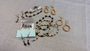 lot 1814 image: Jewelry