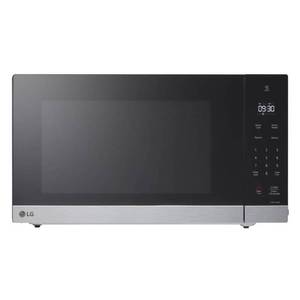 lot 6 image: LG 2.0 cu. ft Countertop Microwave Oven - Retail $399