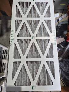 lot 119 image: Glasfloss Air Filter 16x25x2