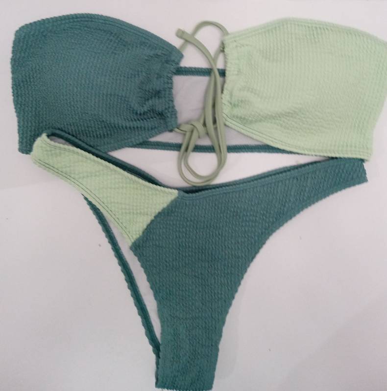 lot 7557 image: Two-Piece Bikini Swimsuit Teal and Pale Green Textured size medium
