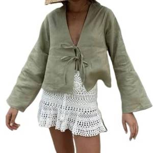lot 8051 image: Vhitler Y2k Bow Long Sleeve Blouse White Linen Shirt Cottagecore Summer Going Out Coquette Clothes Tie Front Top (Green Large)