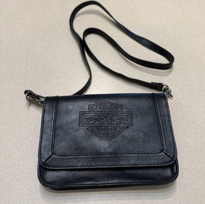 Harley Davidson leather magnetic close cross body bag