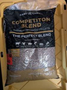 lot 904 image: The Perfect Blend Premium Hardwood Pellets - 20 lbs