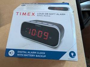 lot 1108 image: Timex T-239 Digital Alarm Clock with Battery Backup - new