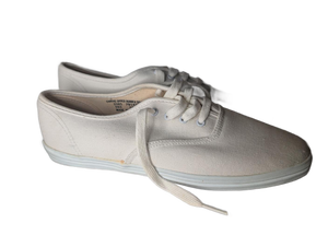 lot 1304 image: Balloons Canvas Upper Rubber Sole Lace-Up Shoes - Size 8.5