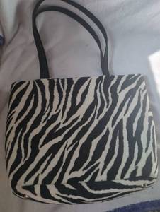 lot 1410 image: Zebra Print Tote Bag with Black Handles