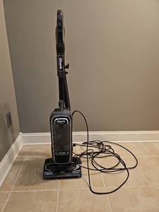 lot 34 image: Shark APEX Powered Lift-Away Upright Vacuum Cleaner
