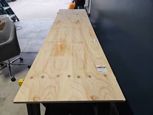 lot 3152 image: Plywood Sheet 24x 8