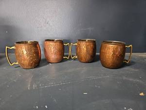 lot 3167 image: Set of 4 Hammered Copper Moscow Mule Mugs