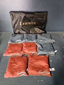 lot 3168 image: Lawnite Cornhole Bean Bags Set 8-Piece with Carrying Bag