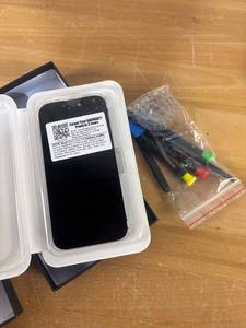 lot 2093 image: iPhone 14 Pro Screen Repair Kit with tools and screen protectors