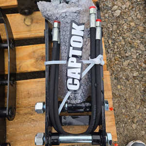 lot 7135 image: Captok Excavator Hydraulic Thumb Clip