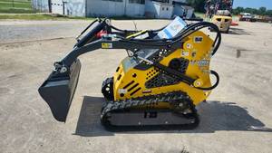 lot 1527 image: Vorx Skid Steer Loader  NL360