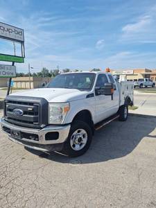 lot 10 image: 2016 Ford F-250 Super Duty Extended Cab Pickup