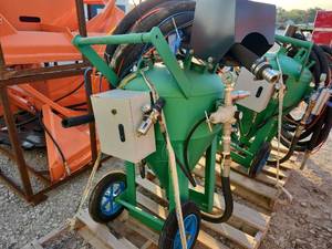 lot 611 image: JCT Dustless Blaster