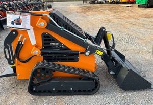 lot 2898 image: Unused Landhonor Mini Skid Steer Loader HT380Q1
