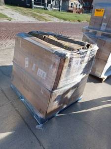 lot 39415 image: Pallet of Miscellaneous Trinity Items