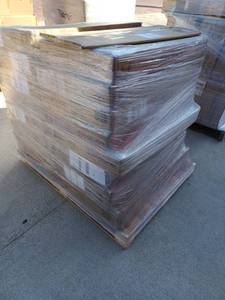 lot 39421 image: Pallet Of Miscellaneous Trinity Items