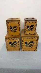 lot 305 image: 4 Wooden Rooster Nesting canister set.