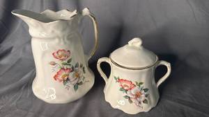 lot 415 image: House of Webster (Eastland, Texas) Pitcher and Sugar Dish