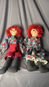 lot 417 image: Country Theme Raggedy Ann Dolls