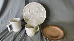 lot 463 image: Frankoma Cups, Plates