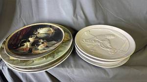 lot 486 image: Decorative Plates - Frankoma and more