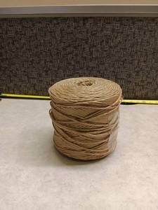 lot 1024 image: Roll of Natural Fiber Twisted Rope Twine