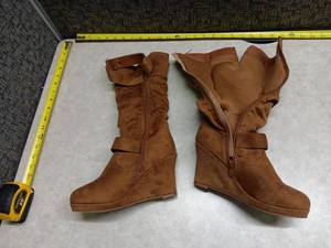 lot 1055 image: Forever Tan Suede Wedge Mid-Calf Boots Size 7