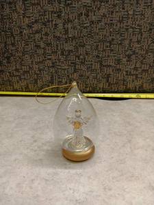 lot 1073 image: Decorative Angel Ornament w Glass Dome & Gold Base