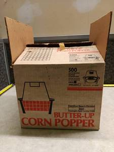 lot 1080 image: Hamilton Beach Butter-Up Corn Popper Model 500