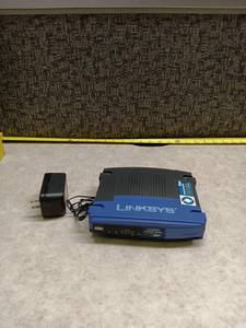 lot 1123 image: Linksys BEFSX41 Ver. 2 Broadband Firewall Router