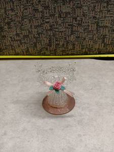 lot 1131 image: Decorative Glass Angel Figurine w Pink Rose