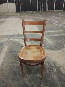 lot 1210 image: Wooden Ladder-Back Dining Chair w Curved Seat