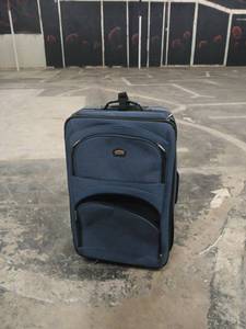 lot 1214 image: Gloria Vanderbilt Blue Upright Luggage Suitcase