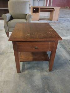lot 1227 image: Oak Wood Side Table with Drawer and Shelf