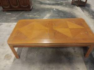 lot 1247 image: Wood Coffee Table with Herringbone Inlay Top
