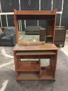 lot 1250 image: Wood Desk with Hutch and Storage Shelves