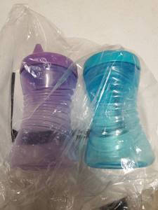 lot 18315 image: Sippy Cup Set 2-Pack Purple Blue - Retail $13